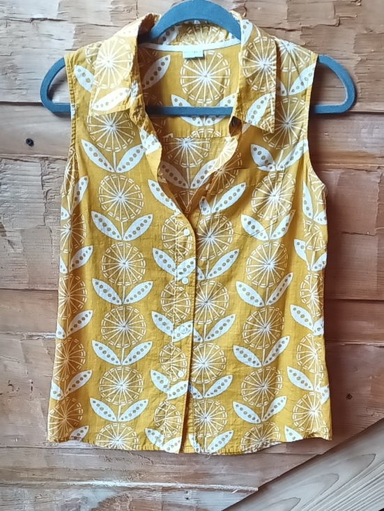 Boden Tops - Boden Mustard Yellow Sleeveless Button-Down Top with White Floral Print